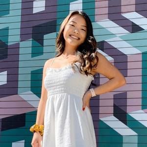 Meet your Posher, Kimi